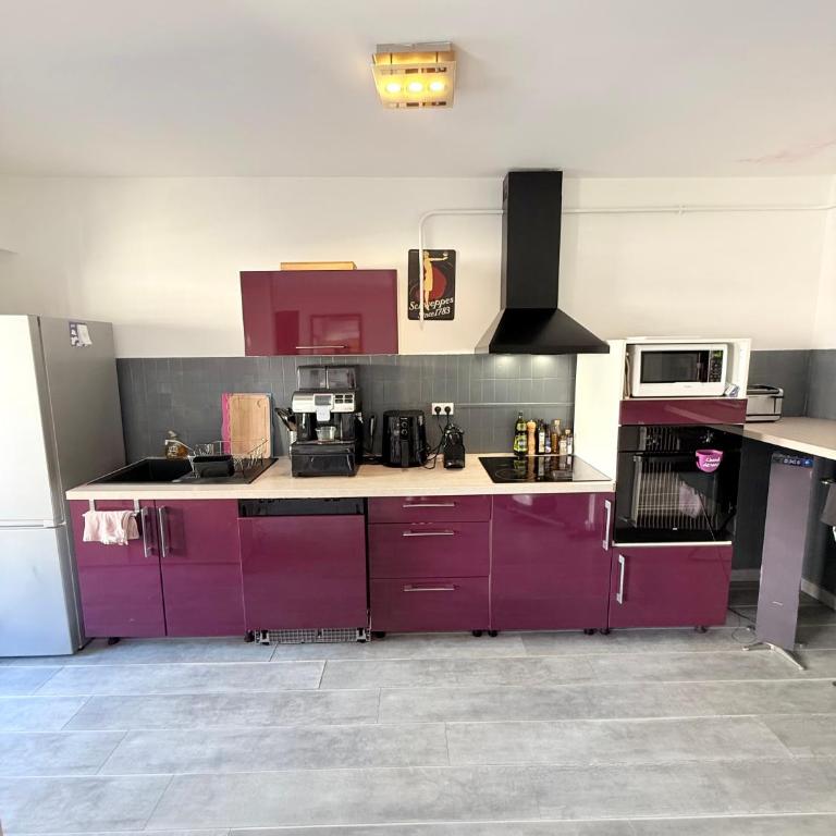 Le Gallieni - Appartement 1 Chambre avec Balcon et Vue sur la Ville - 9