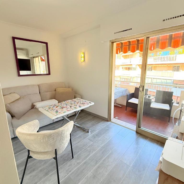 Le Gallieni - Appartement 1 Chambre avec Balcon et Vue sur la Ville - 2