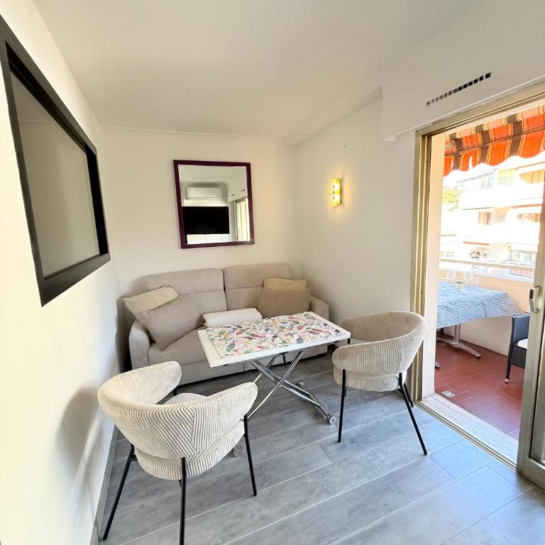 Le Gallieni - Appartement 1 Chambre avec Balcon et Vue sur la Ville - 1