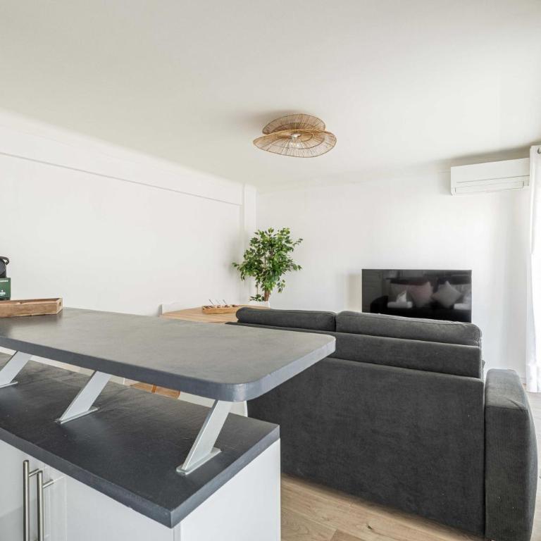 Charming Apartment a c 1BR 4P - Antibes - Apartment - 9