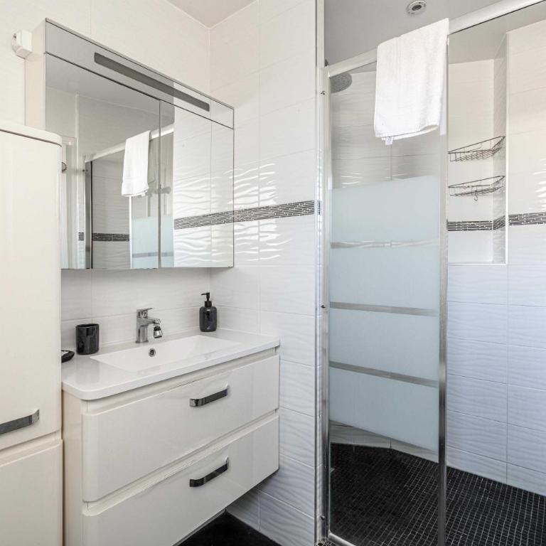 Charming Apartment a c 1BR 4P - Antibes - Apartment - 10