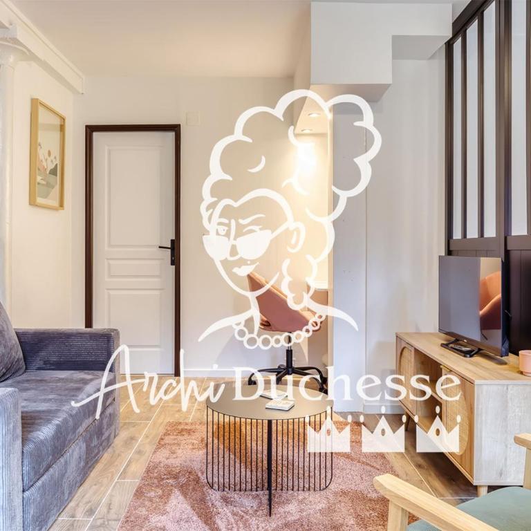 Gathéa, studio rénové pour 2 personnes proche du Vieux marché - Apartment - 1