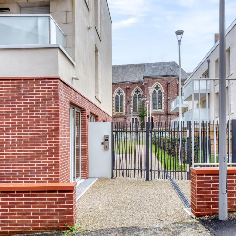 Les Mathurins F2 unique terrasse parking et sport - Appartamento - 49