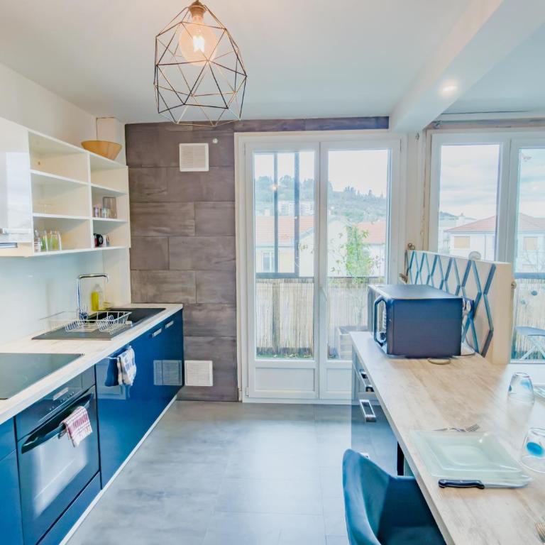 Spacieux T3 moderne avec balcon 6 pers, hyper centre Clermont - Apartamento de 2 dormitorios - 10