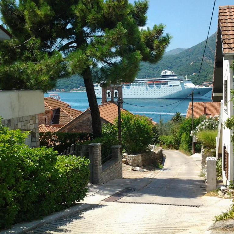 Apartman Irena - Apartment with Sea View - 8