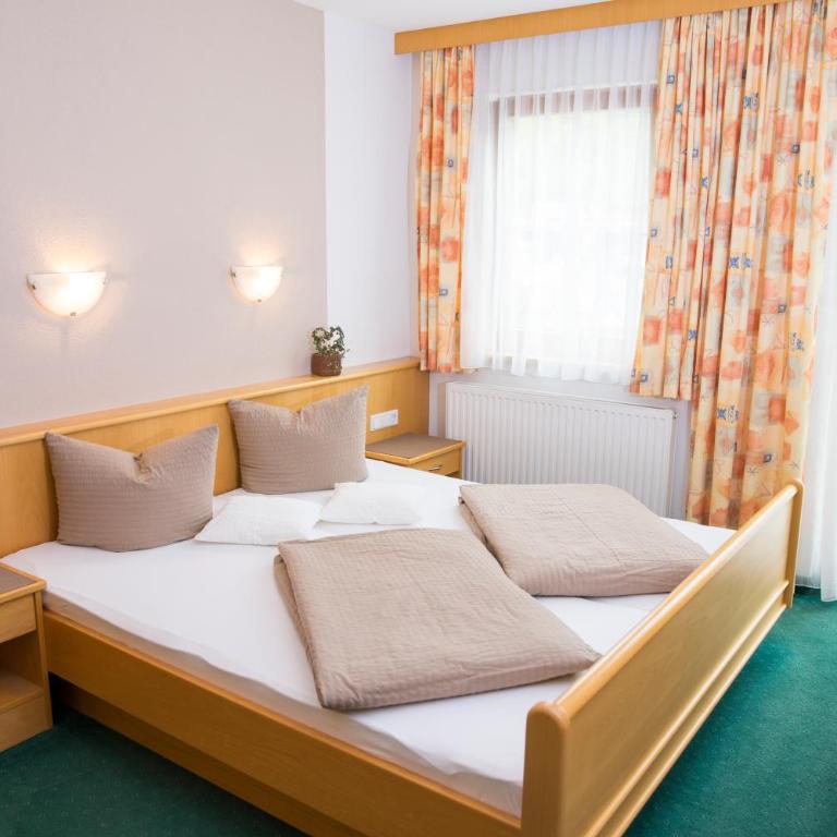 Apart Montana - Apartment mit 3 Schlafzimmern und Balkon - 1