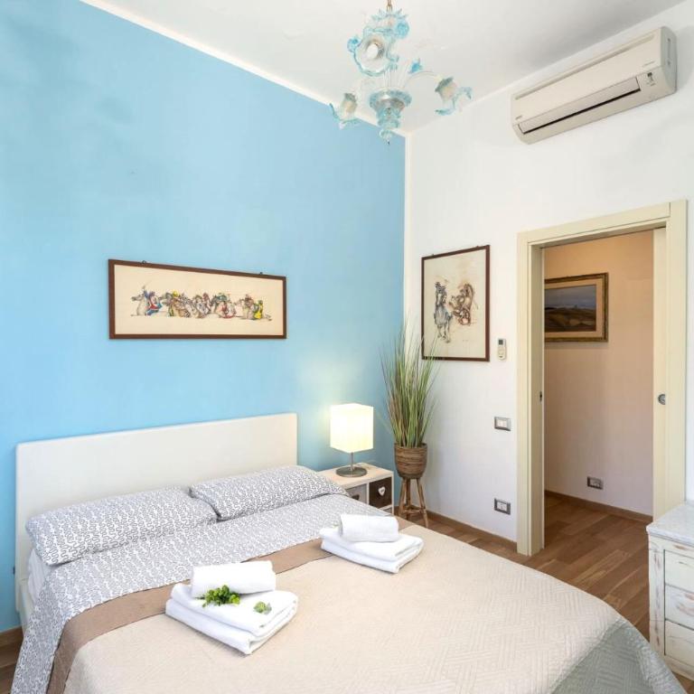 Casamia Tuscan Oasis 4Br Panoramic Penthouse Hot Tub & Easy Parking - Four-Bedroom Penthouse Apartment - 26