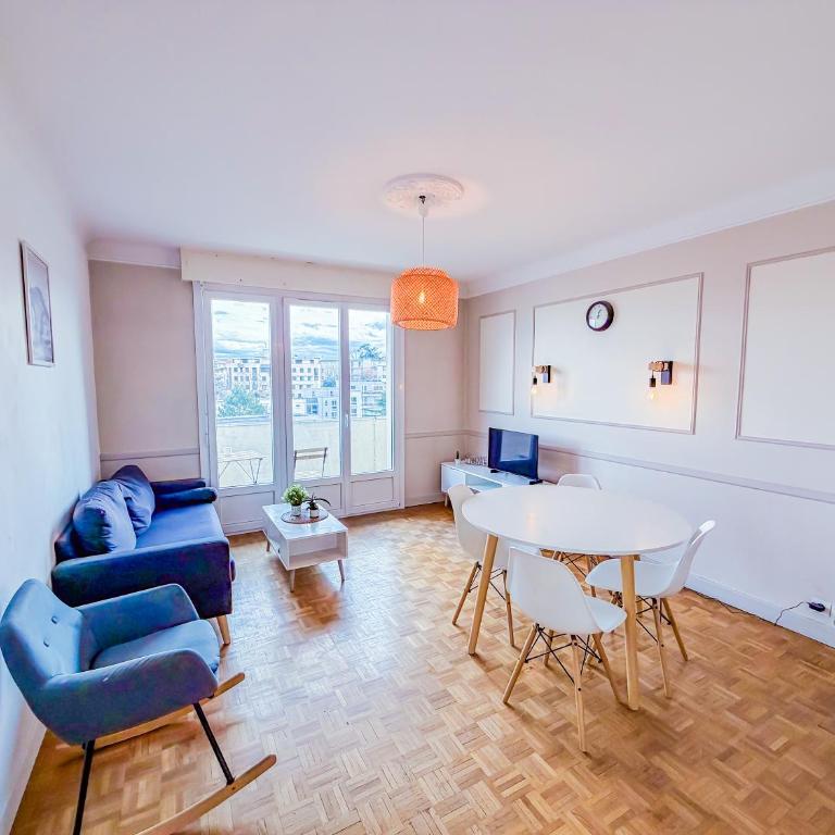 Splendide T4 avec balcon - Appartement 3 Chambres Premium avec Balcon - 10