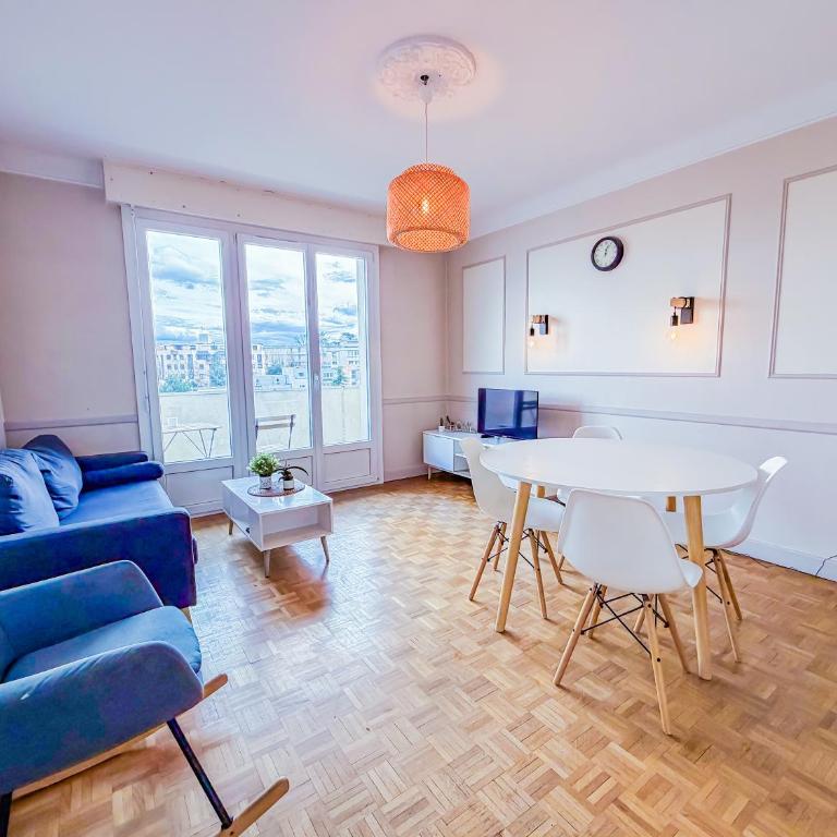 Splendide T4 avec balcon - Appartement 3 Chambres Premium avec Balcon - 1