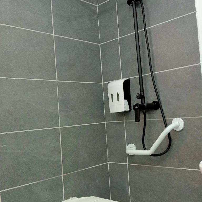 Hôtel OpalOriental Boulogne Sur Mer - gare ville et centre - Chambre Triple - Accessible aux Personnes à Mobilité Réduite - 9
