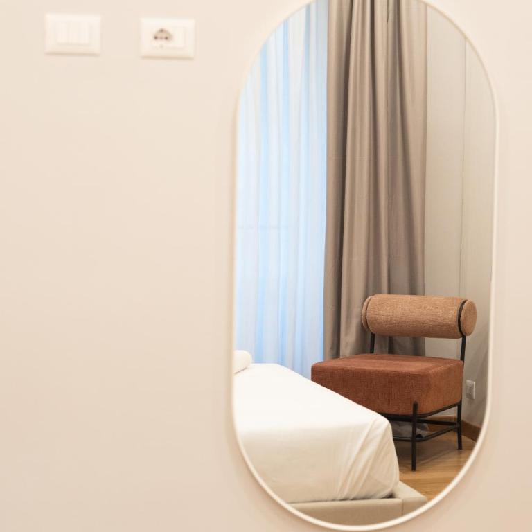 B-STAY Via Ulpiano 47 - Appartamento Deluxe con 4 Camere da Letto - 17