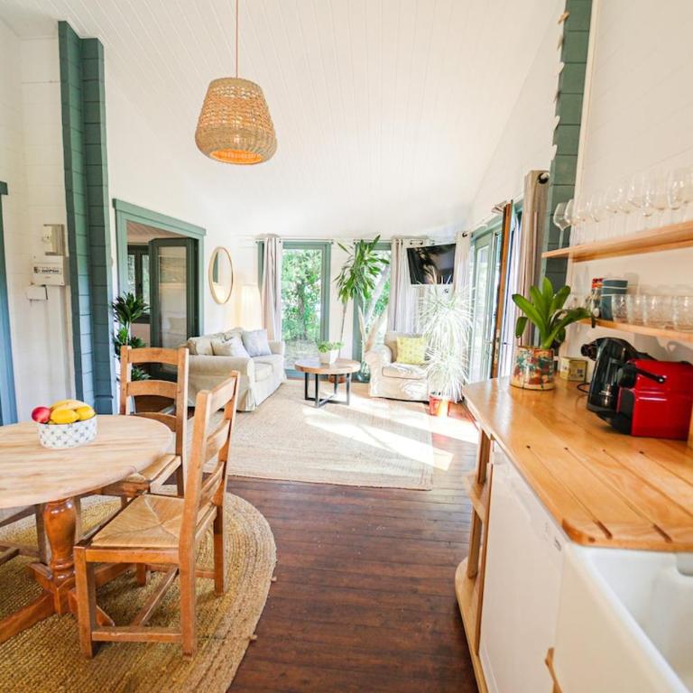 Mas Des Fleurs - Olive House - Two-Bedroom Apartment - 5