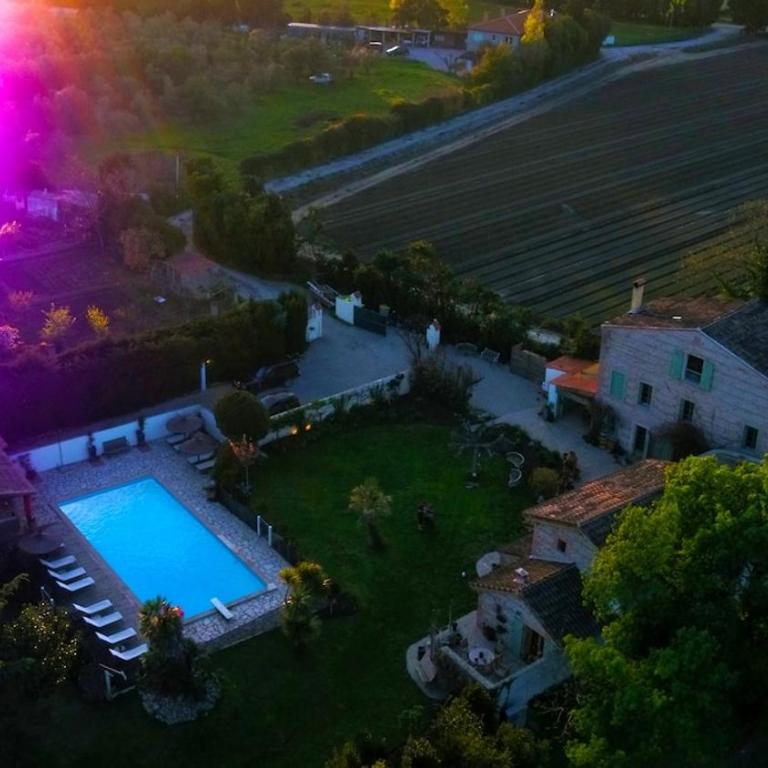 Mas Des Fleurs - Olive House - Two-Bedroom Apartment - 17
