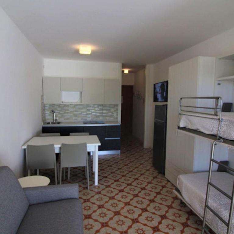 Modern studio by the beach - Monolocale - 5