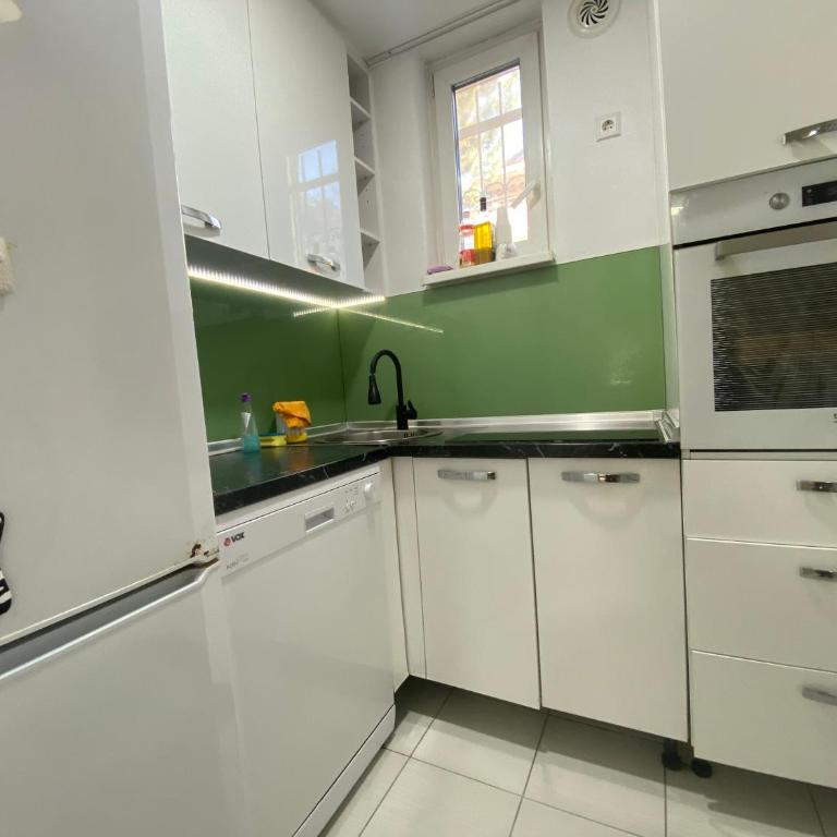 Urban Nest Apartment - Apartman sa 2 Spavaće Sobe - 12