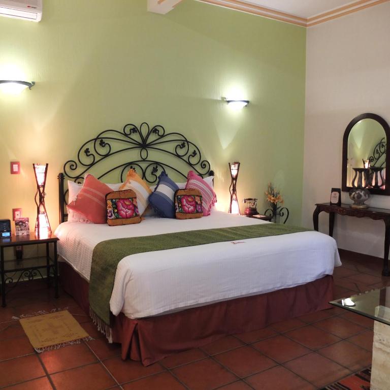 Hotel Boutique Parador San Miguel Oaxaca - Suite con cama extragrande - 21