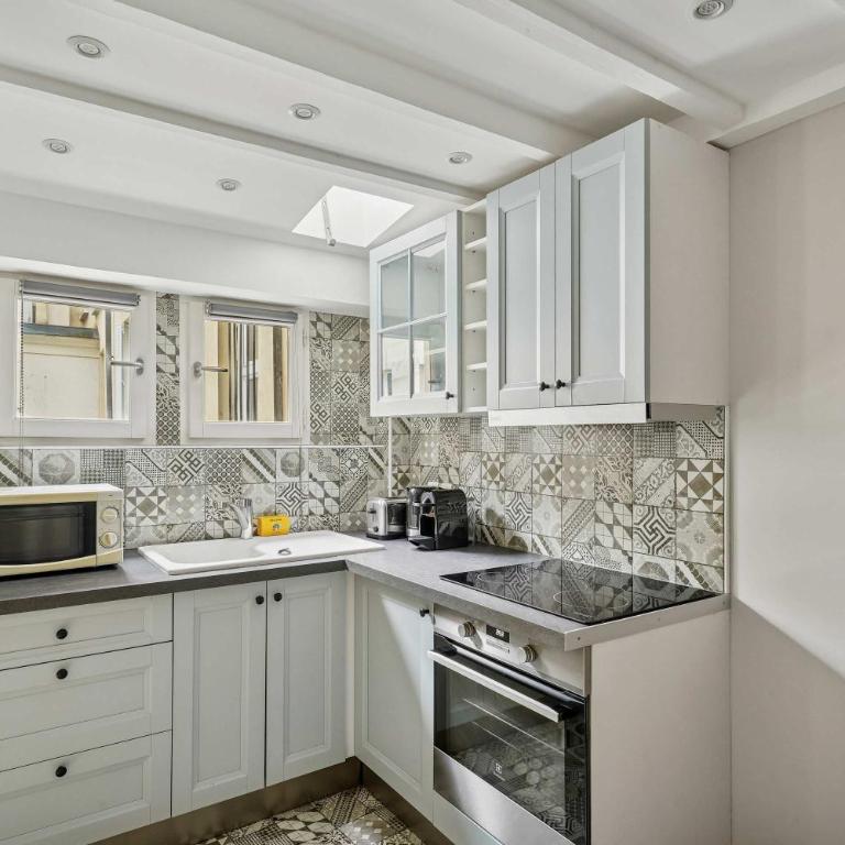 Authentic apartment - 1BR 6P - Centre de Paris - Appartement - 10