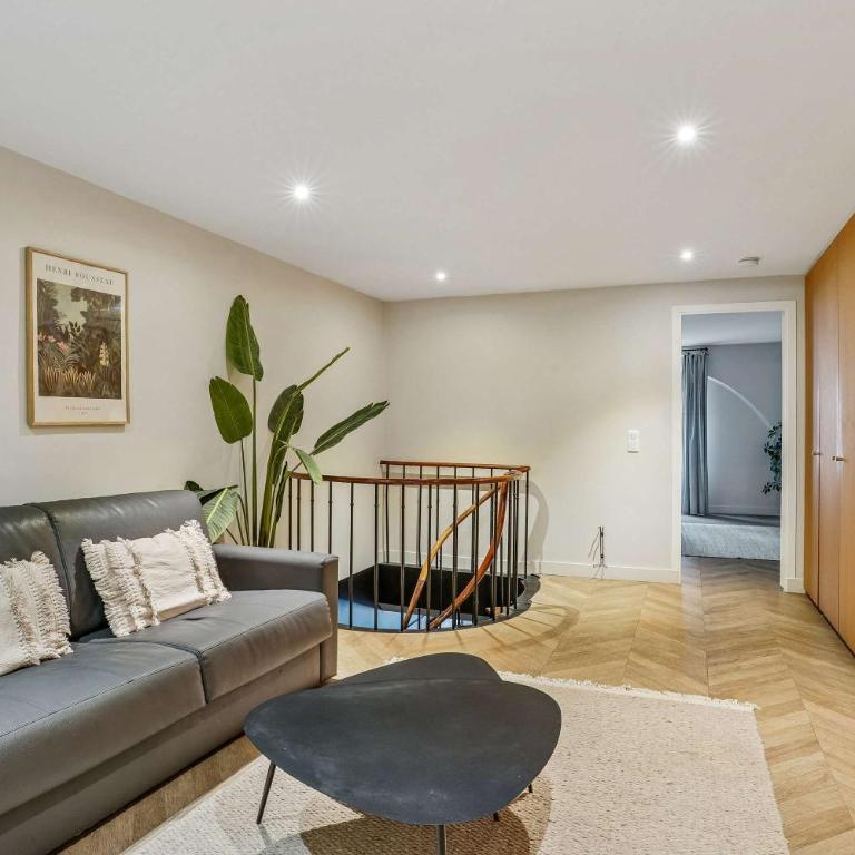 Luxury family Duplex 4 bdrs 10P - Republique - Appartement de Grand Standing 4 Chambres - 17