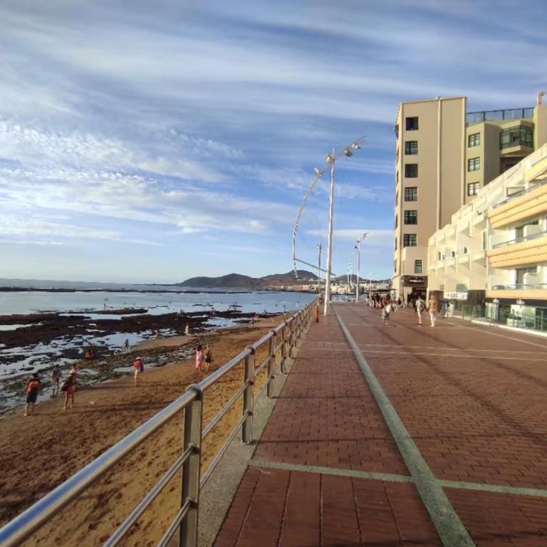 Right on the beach in Las Canteras - First line! - Apartamento de 1 dormitorio - 3