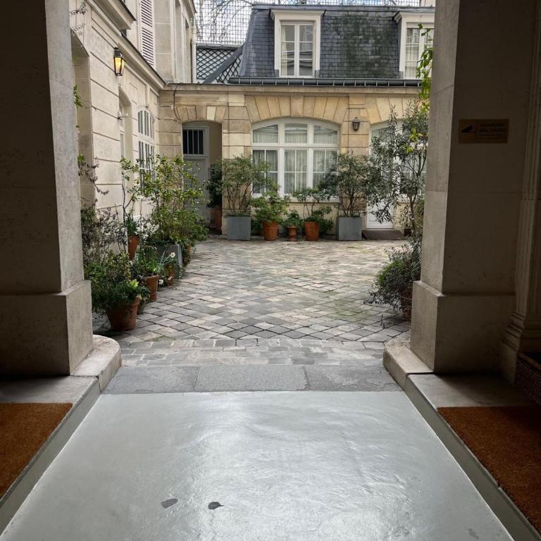 179 - HEART OF SAINT GERMAIN DES PRES - Perfect Location - Appartement 1 Chambre - 16
