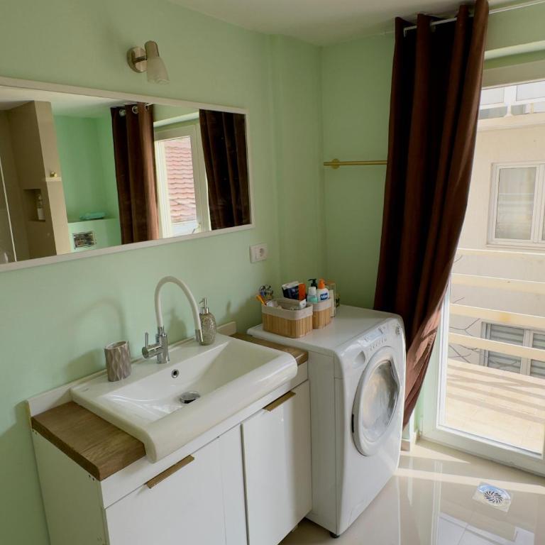 Apartman Car - Two-Bedroom Apartment - 22