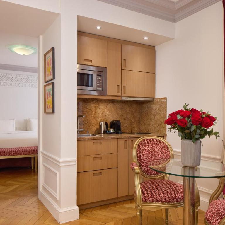 Majestic Apartments Champs Elysées - Studio - 7