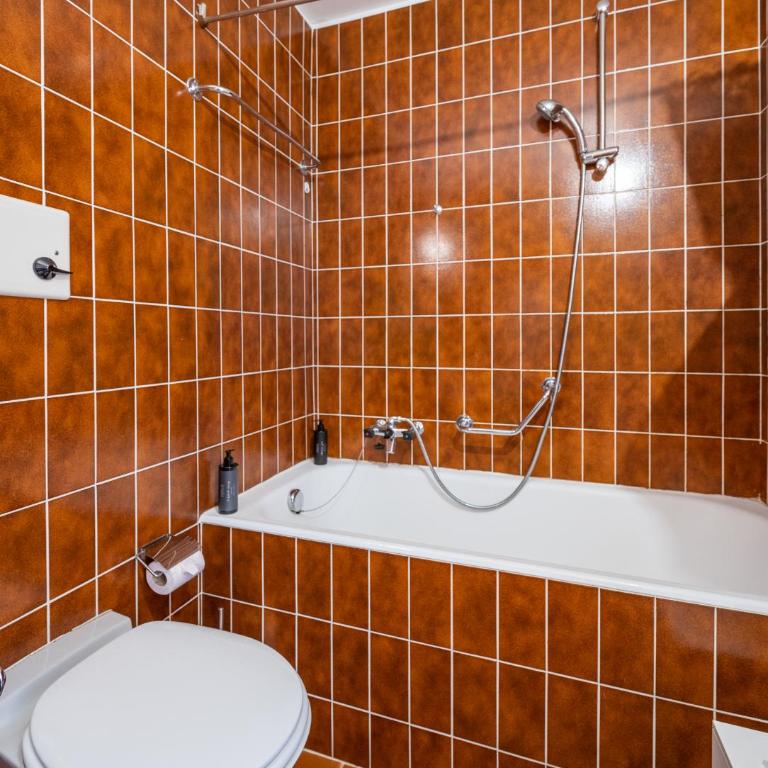 Chesa Sarvit - Apartment mit 2 Schlafzimmern - 15
