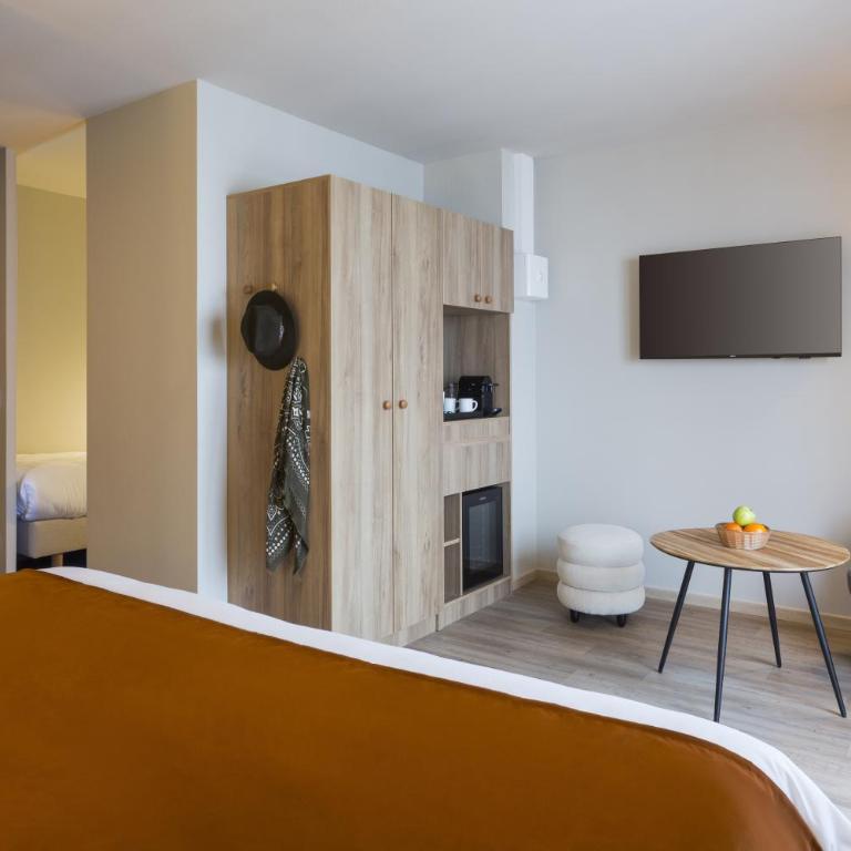 SOWELL HÔTEL L'Alpe Blanche - Chambre Quadruple Standard - 2