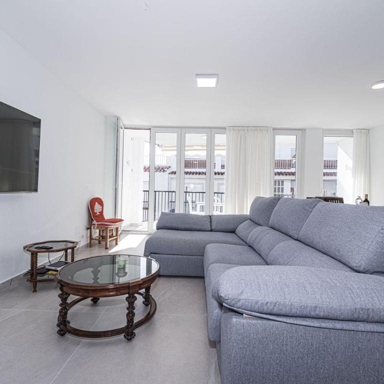 Paloma Central Apartment - 3 min walk to Balcon de Europa & Beach - Apartamento de 3 dormitorios con balcón - 8
