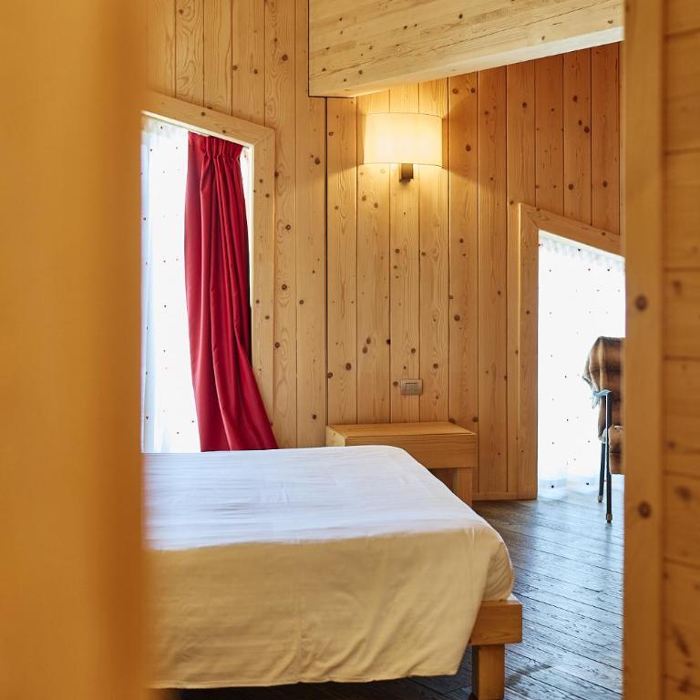 Chalet Morel 1586 Hotel & Spa - Camera Tripla Deluxe - 4