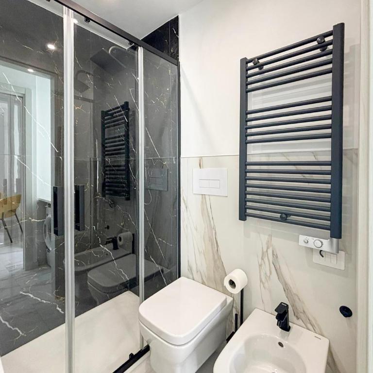 Yuna Rent - Vittorio 50 Apartment - Appartamento con 1 Camera da Letto - 25