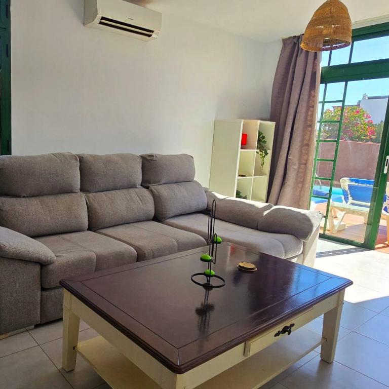 Casa Kerrie, private and communal pools, sunny terrace, air conditioning - Casa de 2 dormitorios - 17
