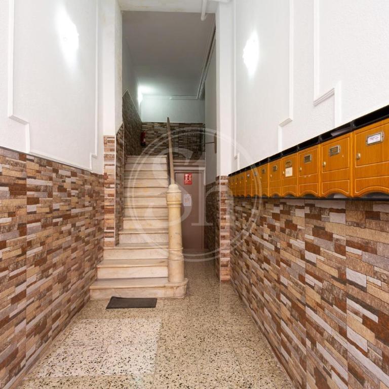 Stylish flat near Montjuic & City Center - Two-Bedroom Apartment - 14