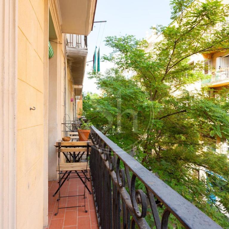 Stylish flat near Montjuic & City Center - Two-Bedroom Apartment - 10