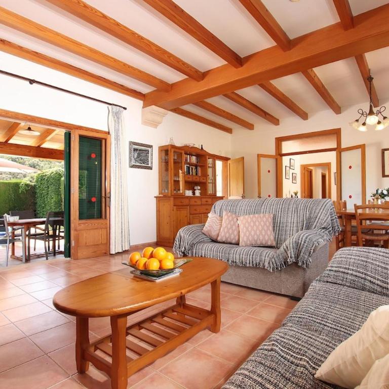 Lovely villa near Port Pollensa by Renthousing - Three-Bedroom House - 15