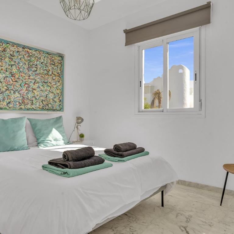 Marbella Real Golden Mile - 4 Bedroom Apartment by Finest Rentals - Apartment with Sea View - 13