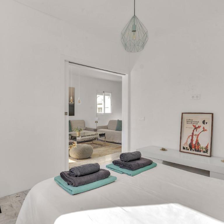 Marbella Real Golden Mile - 4 Bedroom Apartment by Finest Rentals - Apartment with Sea View - 42