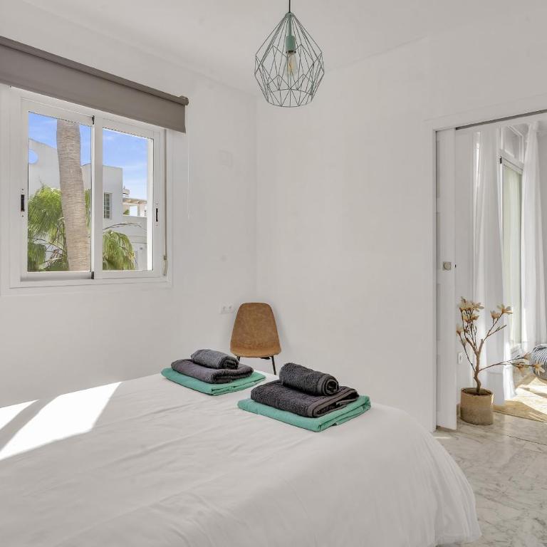 Marbella Real Golden Mile - 4 Bedroom Apartment by Finest Rentals - Apartment with Sea View - 11