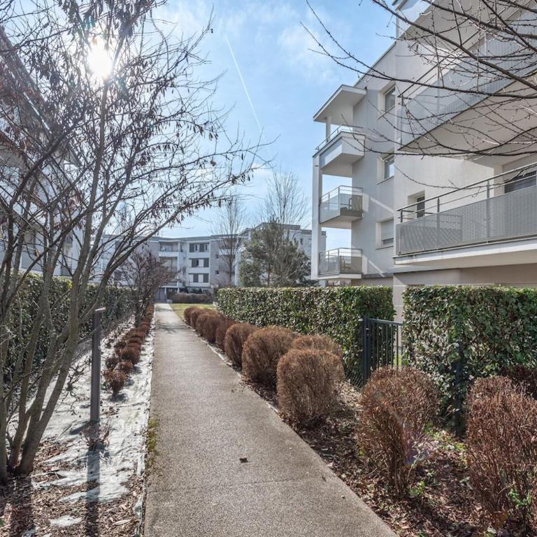 T2 Moderne-Résidence standing avec parking - Appartement 1 Chambre - 4