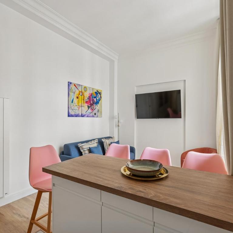 Design apartment Avenue des Champs Elysées - One-Bedroom Apartment - 8