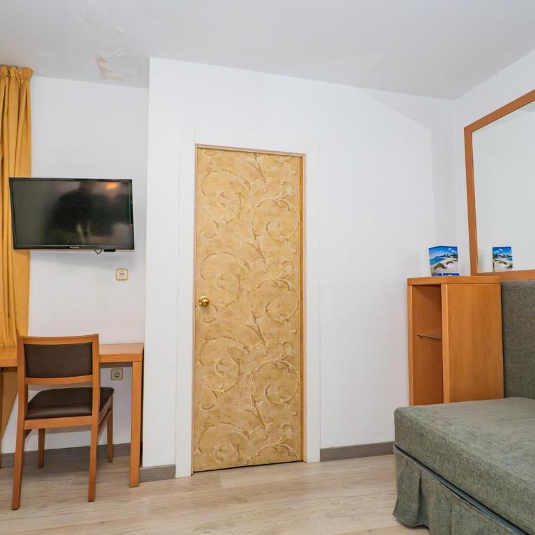 Hotel del Mar Vigo - Habitación cuádruple - 8