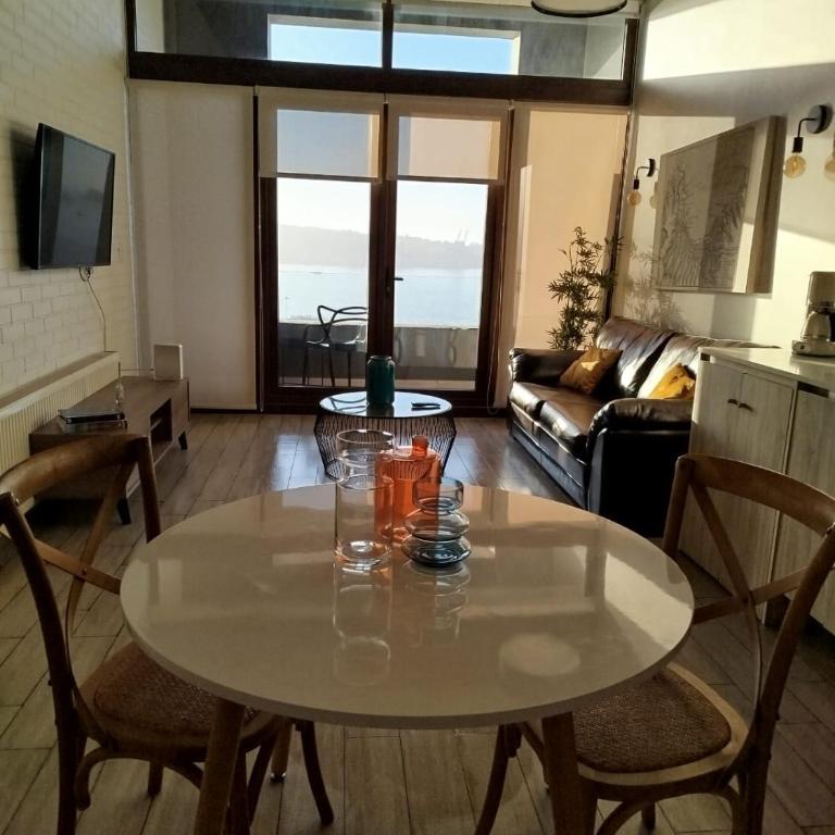 HOM I Vista al Mar I Valparaiso I Estacionamiento - Apartment - 12