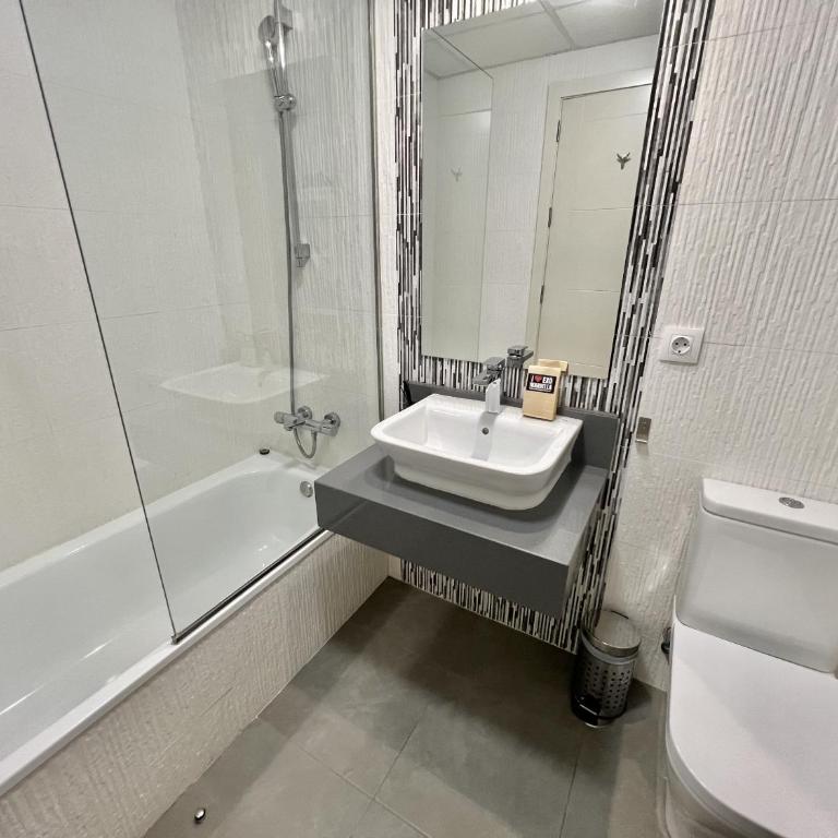3 - Appartement proche du port de Cabopino a Marbella - Apartamento de 2 dormitorios con terraza - 24