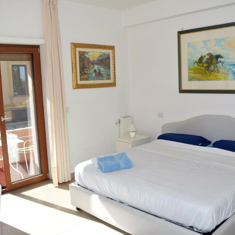 Rosy's Guest House - Appartamento Deluxe con 2 Camere da Letto e Balcone - 24