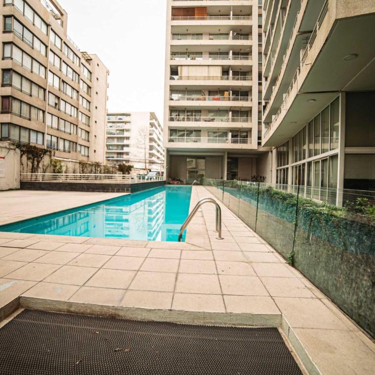 Exclusive and Sophisticated 1BR in Las Condes - Apartment - 17