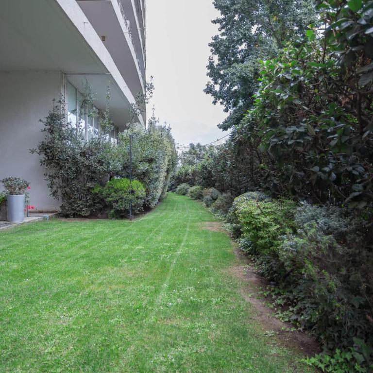 Exclusive and Sophisticated 1BR in Las Condes - Apartment - 21