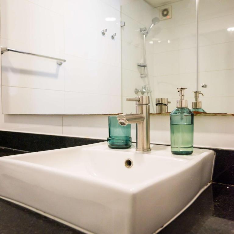 Exclusive and Sophisticated 1BR in Las Condes - Apartment - 42
