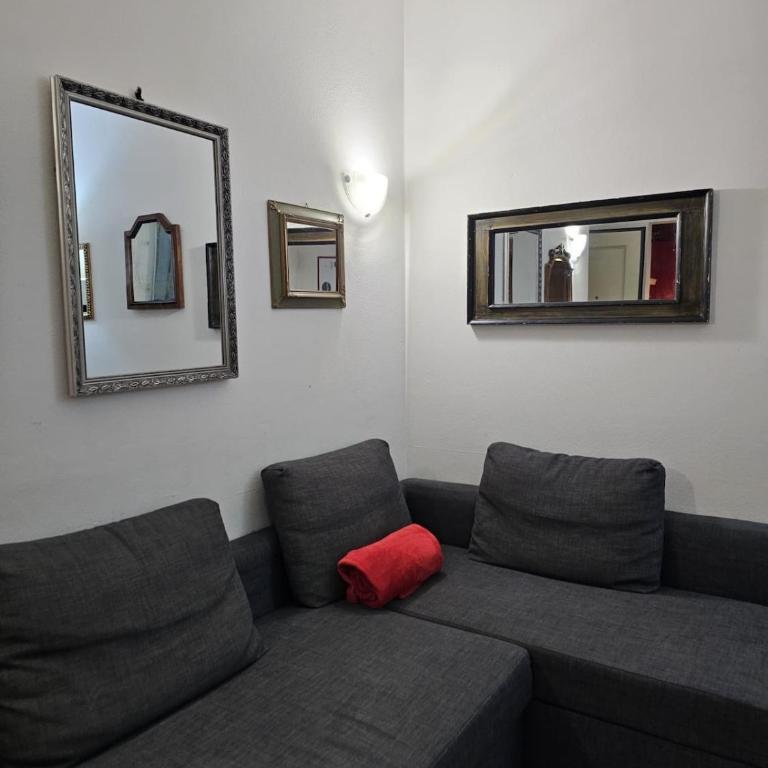 Bohemian POP apartment in the center - One-Bedroom House - 4