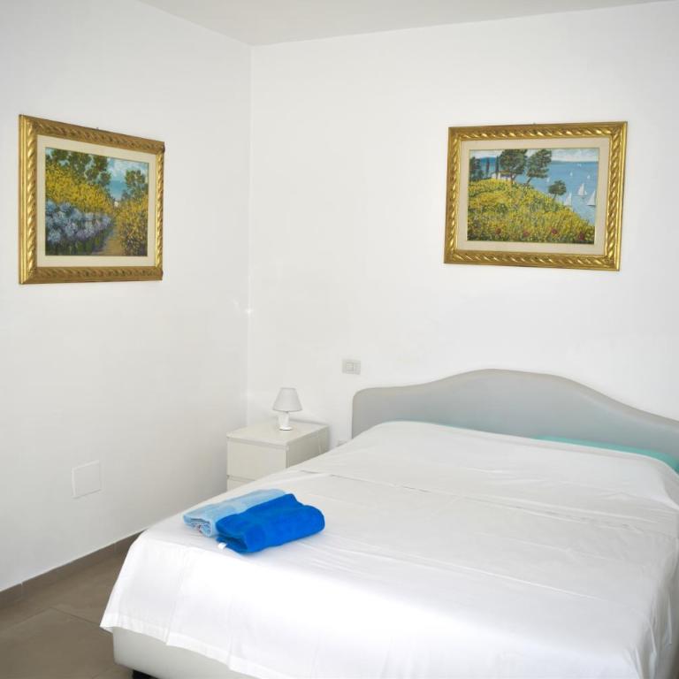 Rosy's Guest House - Appartamento Deluxe con 2 Camere da Letto e Balcone - 15
