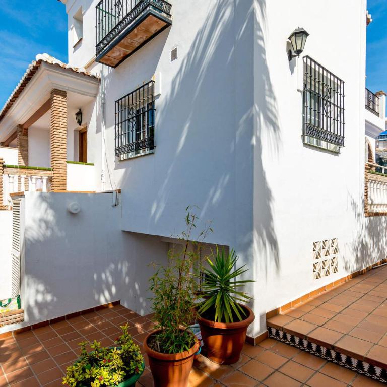 Nerja Paradise Rentals - Villa Las Palomas - Villa - 24